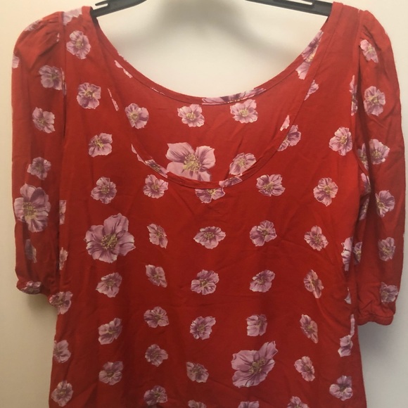 Many Belles Down Top - Picture 3 of 4